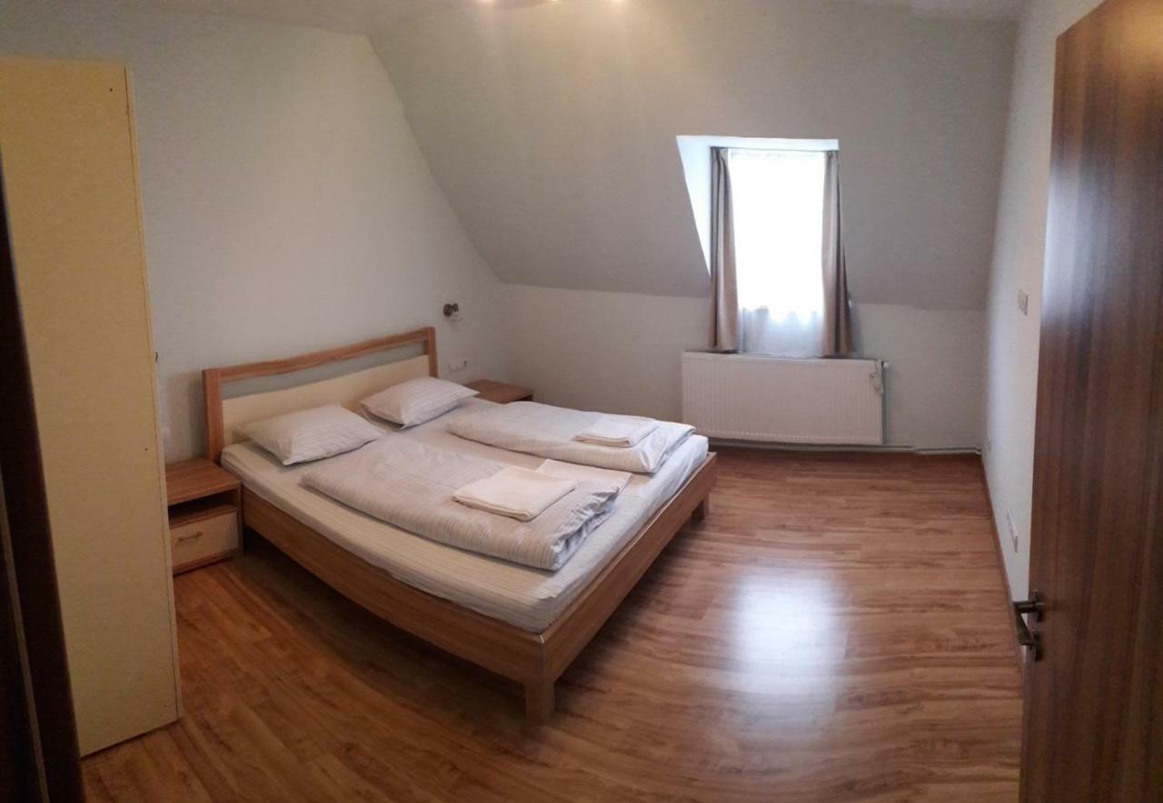 Theresia Apartment Sibiu Exterior foto